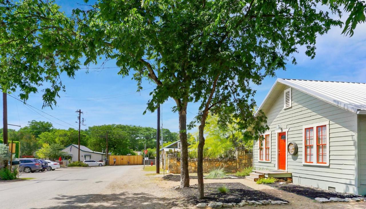 Bungalows On The Square- Unit 1 ويمبيرلي المظهر الخارجي الصورة